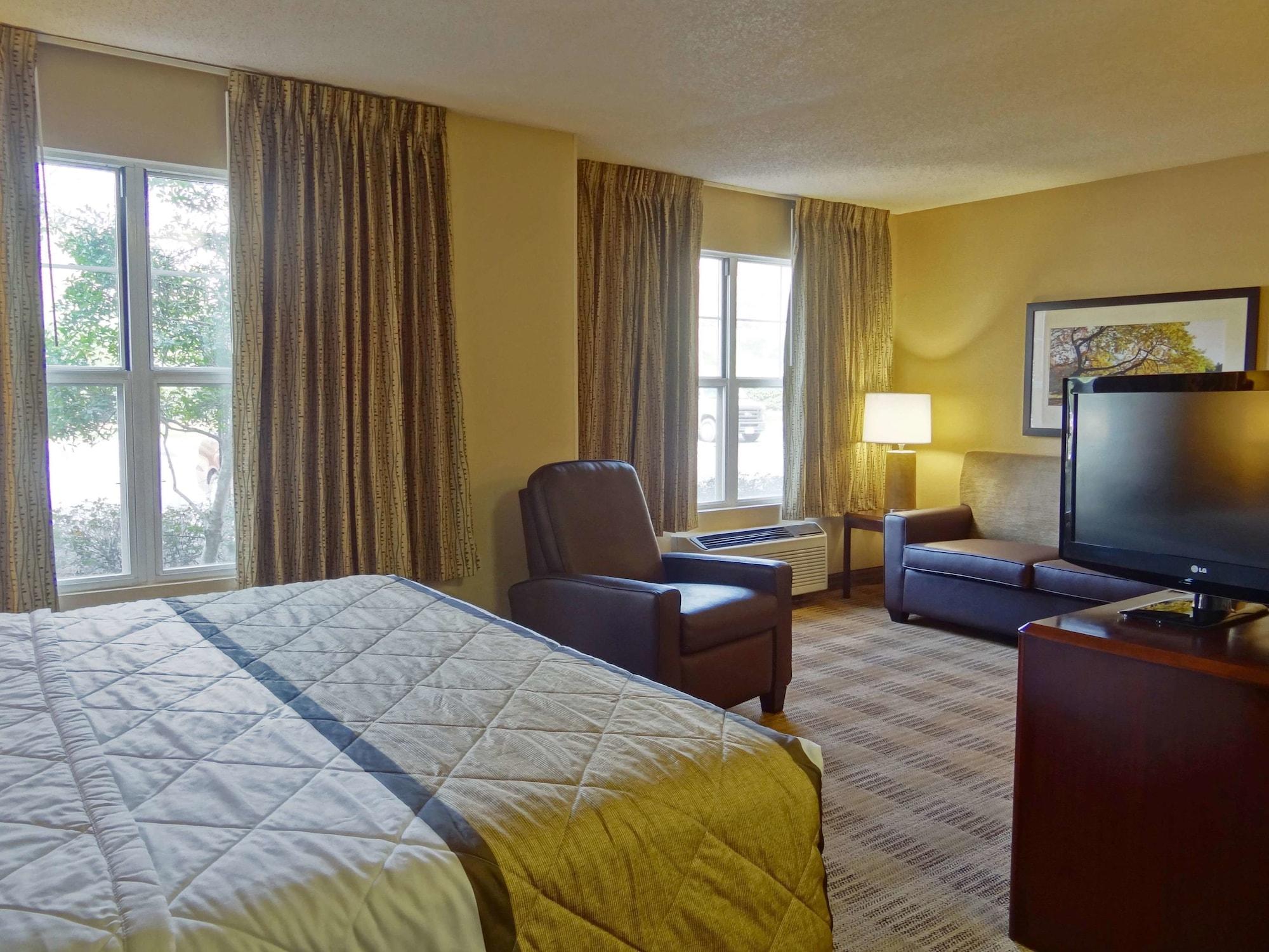 Sonesta Simply Suites Stafford Bagian luar foto