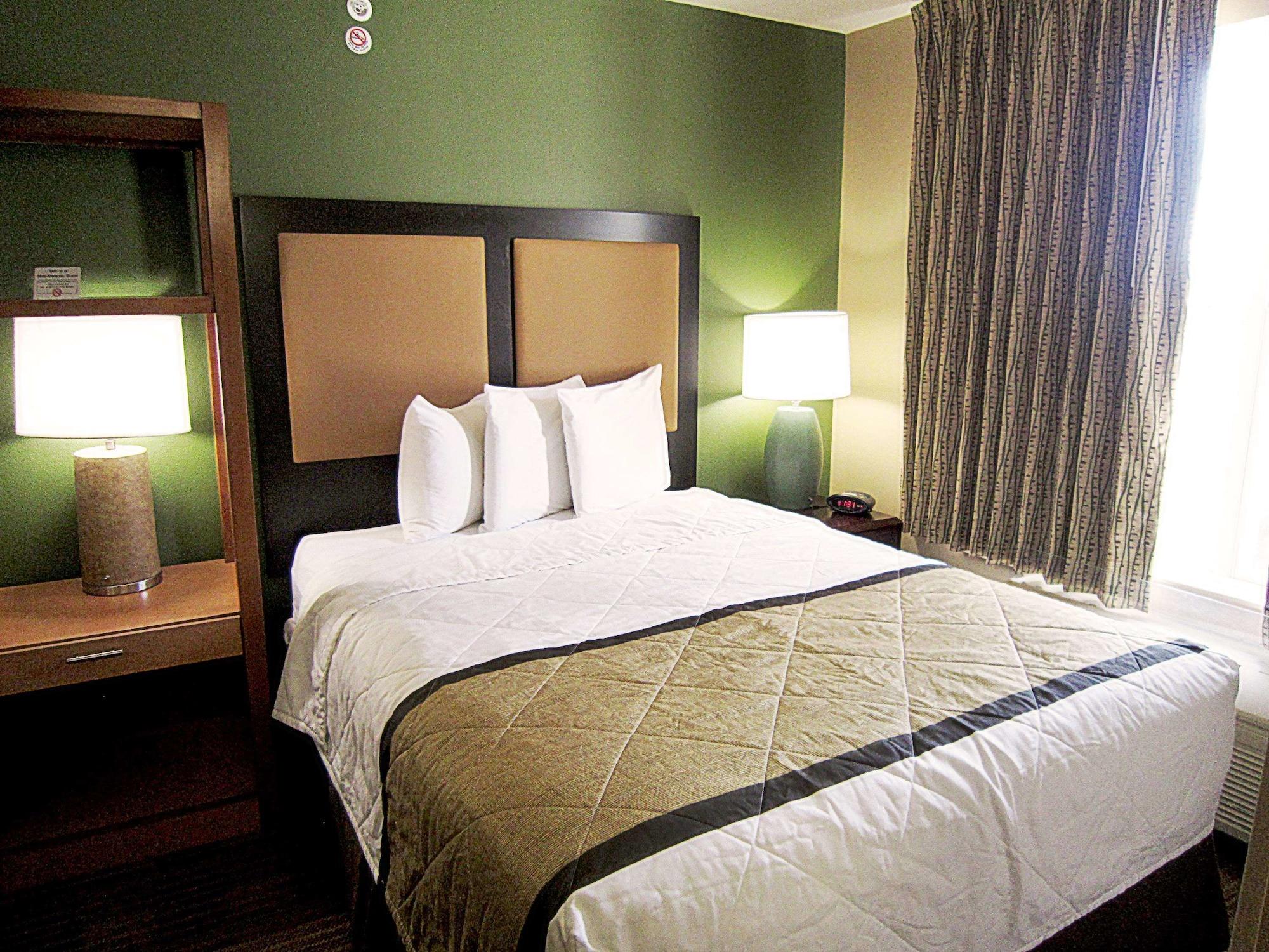 Sonesta Simply Suites Stafford Bagian luar foto