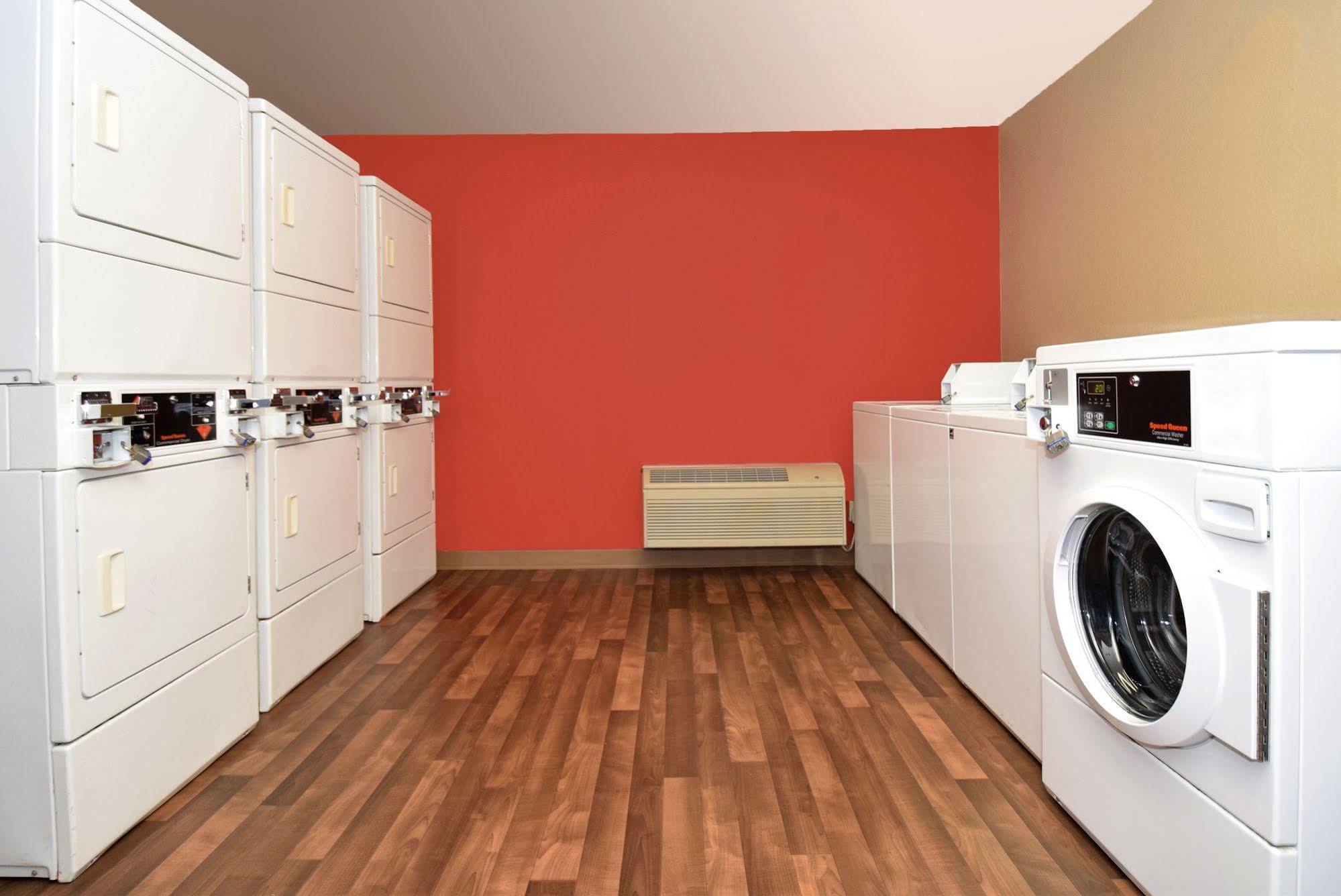 Sonesta Simply Suites Stafford Bagian luar foto